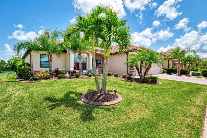 Picture of 20686 Valprato Court, Venice FL 34293
