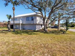 Picture of 15 Richmond Drive, New Smyrna Beach, FL 32169