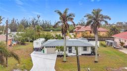 Picture of 141 Singapore Road, Punta Gorda, FL 33950