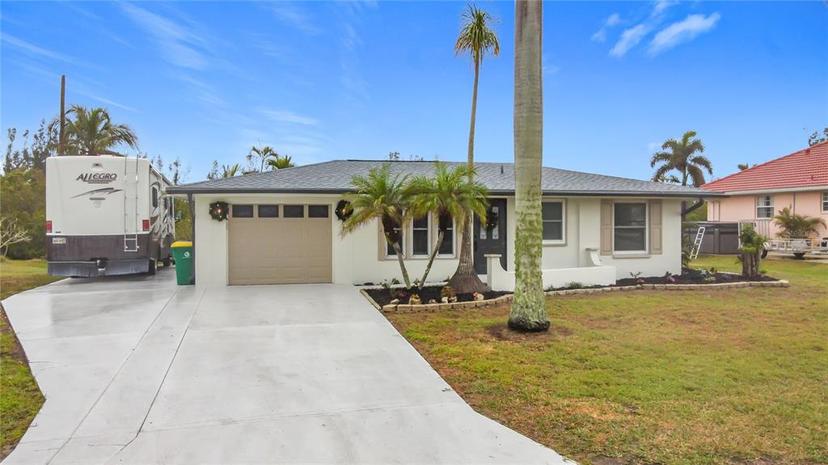 Picture of 141 Singapore Road, Punta Gorda FL 33950