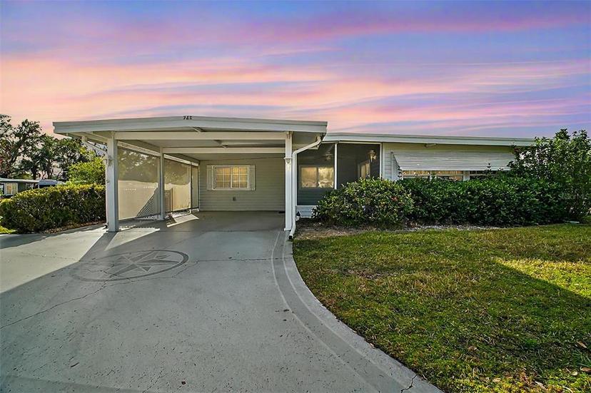 Picture of 711 Dolphin Drive, Tavares FL 32778