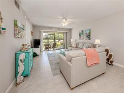Picture of 936 Capri Isles Boulevard Unit 102, Venice, FL 34292