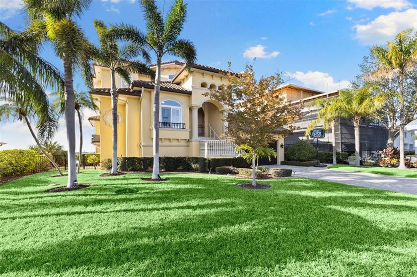 Picture of 110 Driftwood Lane, Largo FL 33770