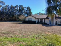 Picture of 19950 Ibis Court, Dunnellon, FL 34432