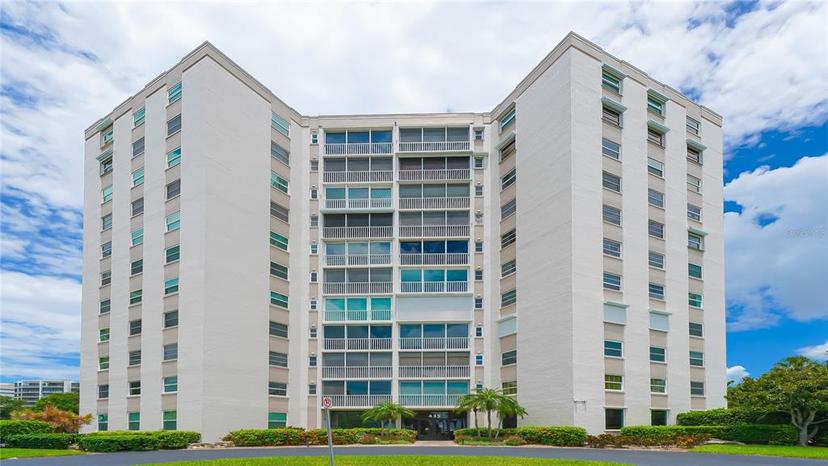 Picture of 435 S Gulfstream Avenue Unit 1004, Sarasota FL 34236