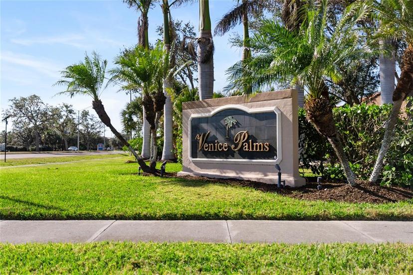 Picture of 204 Venice Palms Boulevard, Venice FL 34292