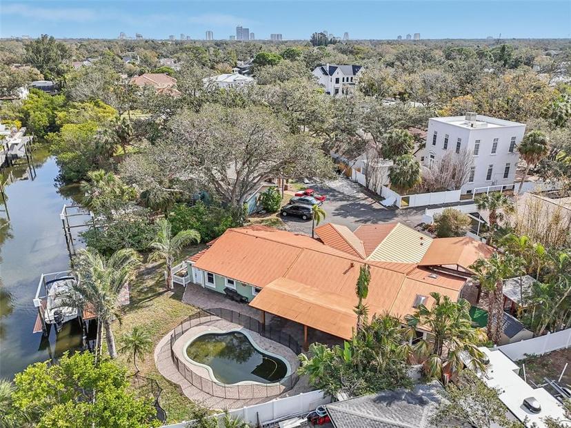 Picture of 4829 W San Miguel Street, Tampa FL 33629
