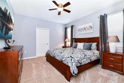 Picture of 7638 Oakmoss Loop, Davenport, FL 33837