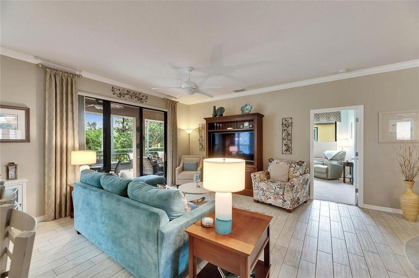 Picture of 205 Silver Falls Drive, Apollo Beach FL 33572
