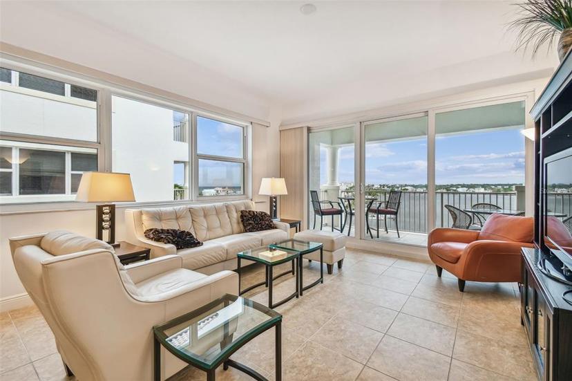 Picture of 17717 Gulf Boulevard Unit 601, Redington Shores FL 33708