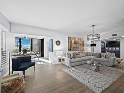 Picture of 4215 Gulf Of Mexico Drive Unit 103, Longboat Key, FL 34228