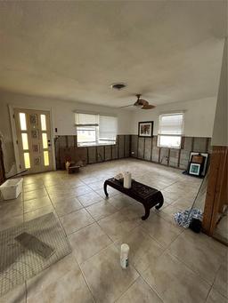 Picture of 1742 Mississippi Avenue Ne, St Petersburg, FL 33703