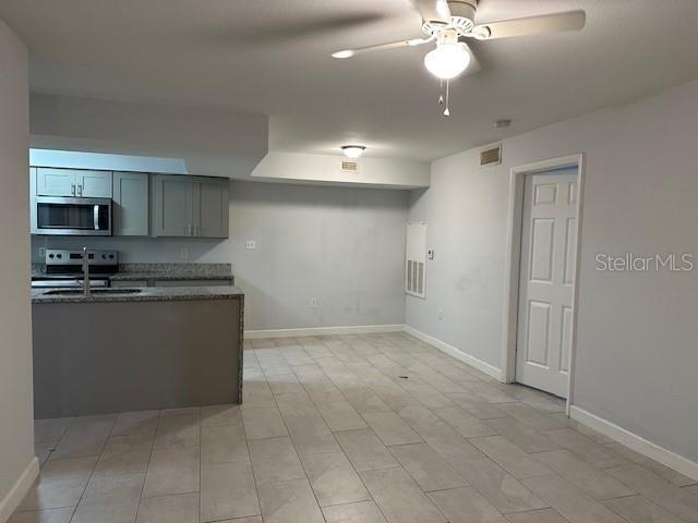 Picture of 3036 Parkway Boulevard Unit 106, Kissimmee FL 34747