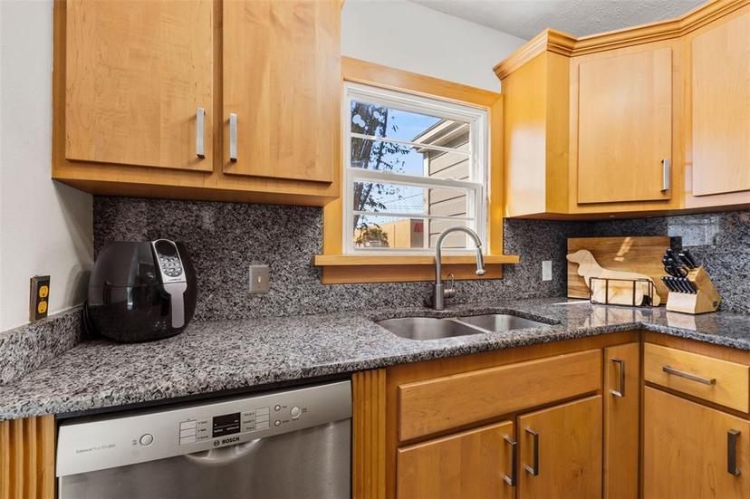 Picture of 1442 W Yale Street, Orlando FL 32804