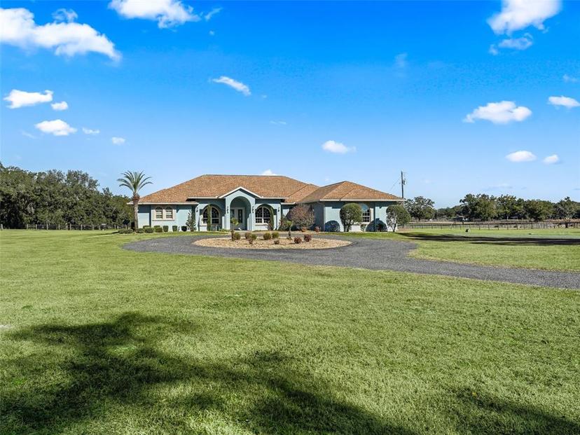 Picture of 19351 E Levy Street, Williston FL 32696