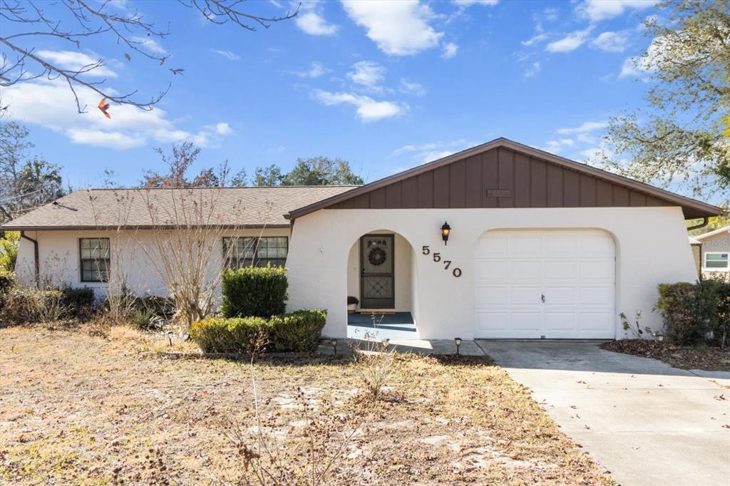 Picture of 5570 W Cagney Loop, Homosassa, FL 34448