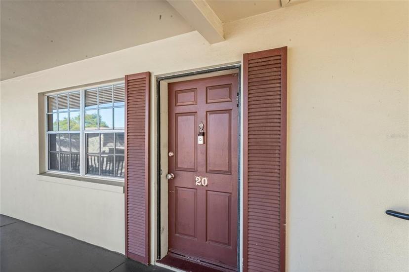 Picture of 1320 Moreland Drive Unit 20, Clearwater FL 33764