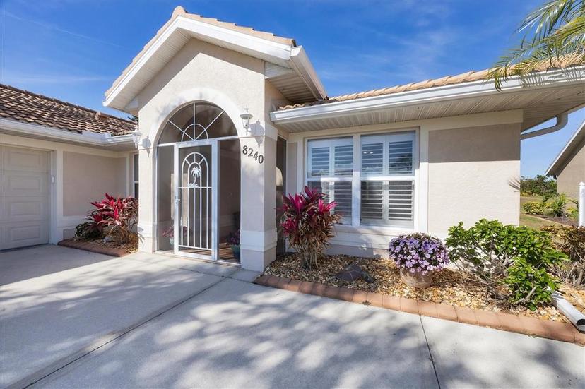 Picture of 8240 Parkside Dr, Englewood FL 34224