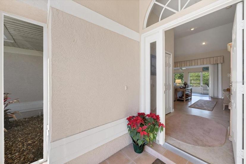 Picture of 8240 Parkside Dr, Englewood FL 34224