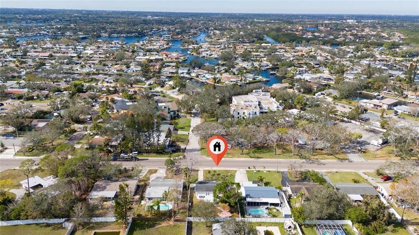 Picture of 4401 Shore Acres Boulevard Ne, St Petersburg FL 33703