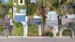 Picture of 4401 Shore Acres Boulevard Ne, St Petersburg, FL 33703