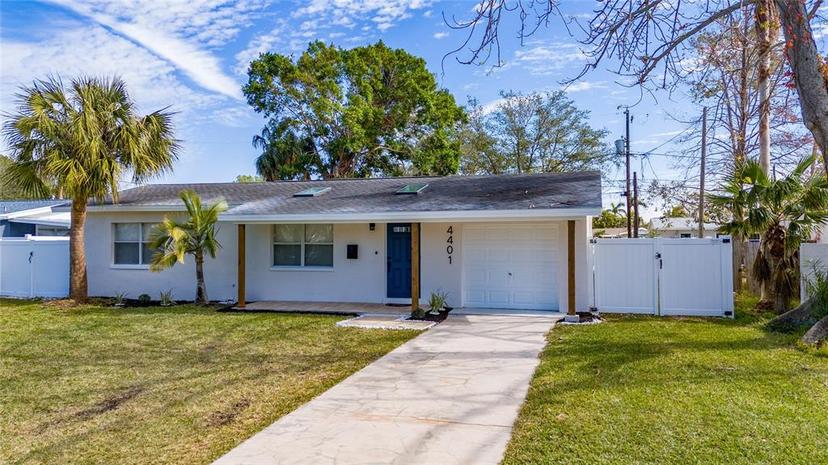 Picture of 4401 Shore Acres Boulevard Ne, St Petersburg FL 33703