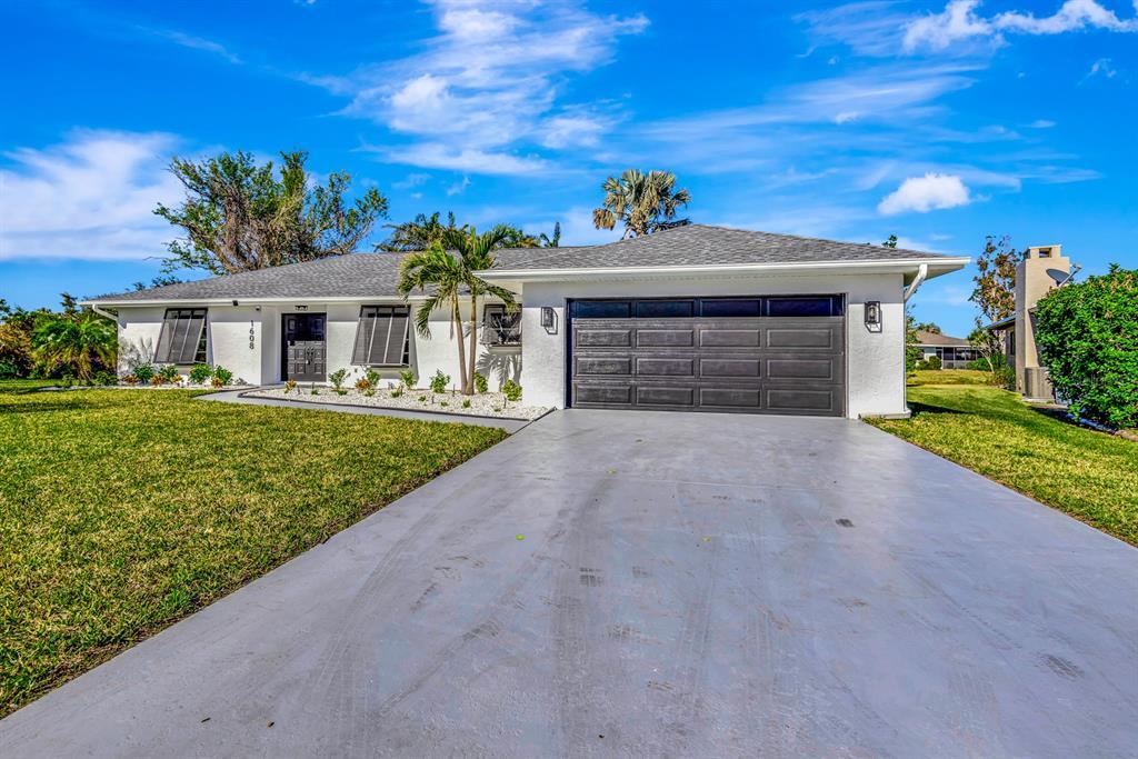 Picture of 1608 Honey Court, Venice, FL 34293