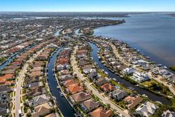 Picture of 579 Fore Drive, Bradenton, FL 34208