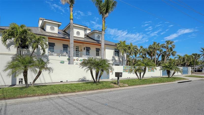 Picture of 345 Madison Drive, Sarasota FL 34236