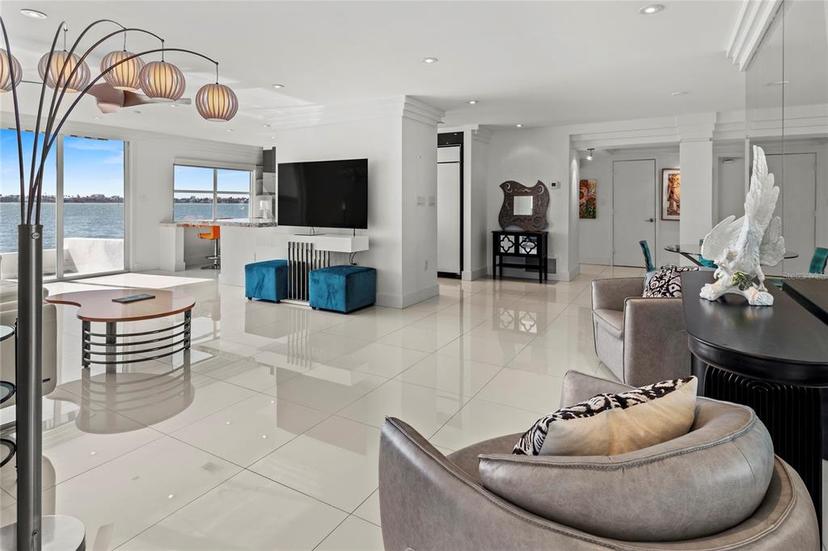 Picture of 400 Golden Gate Point Unit 11, Sarasota FL 34236