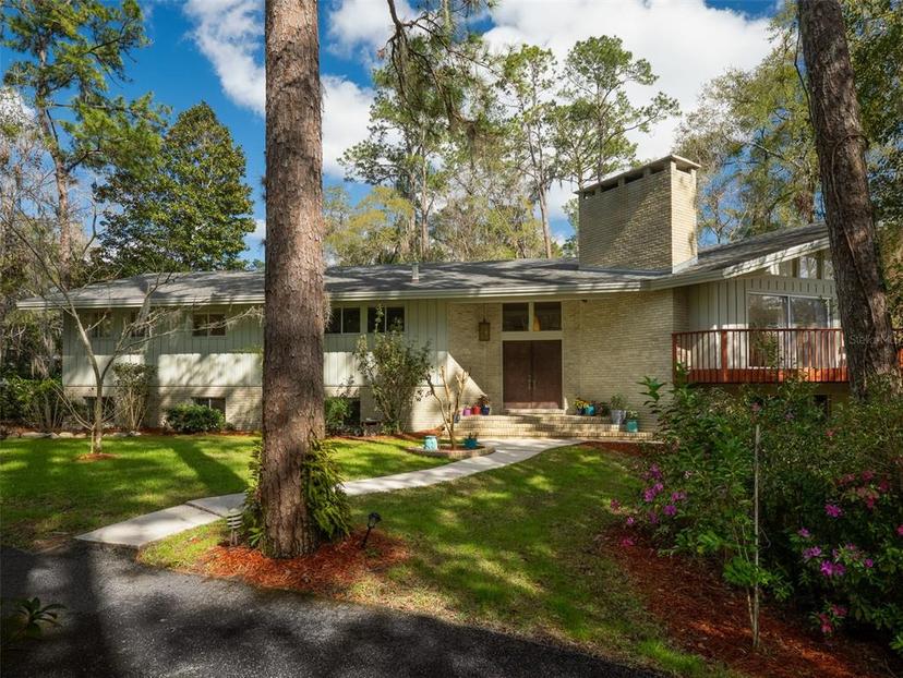 Picture of 2135 NW 28Th Street, Gainesville FL 32605