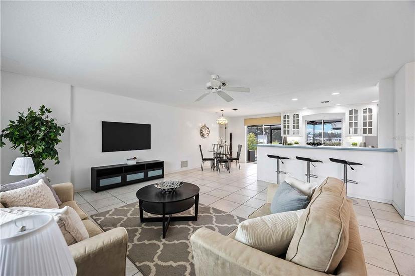 Picture of 1928 Greenlawn Drive, Englewood FL 34223