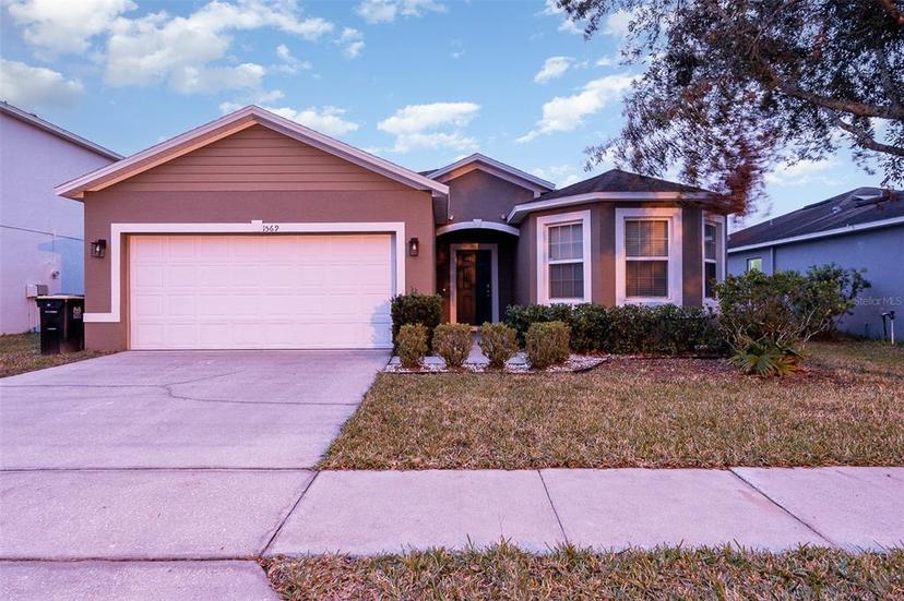 Picture of 1569 Tamarind Road, Davenport FL 33896