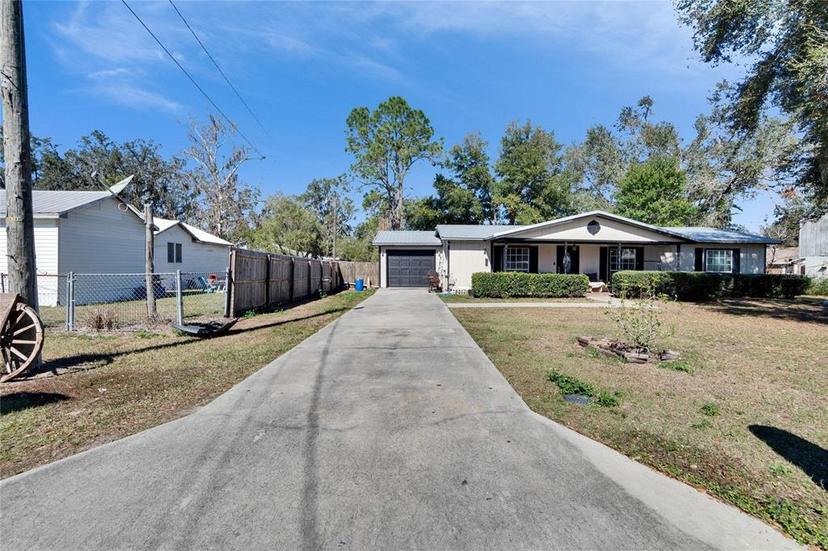 Picture of 613 4Th Street Ne, Fort Meade FL 33841