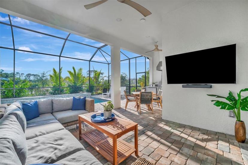 Picture of 10201 Beach Dune Drive, Englewood FL 34223