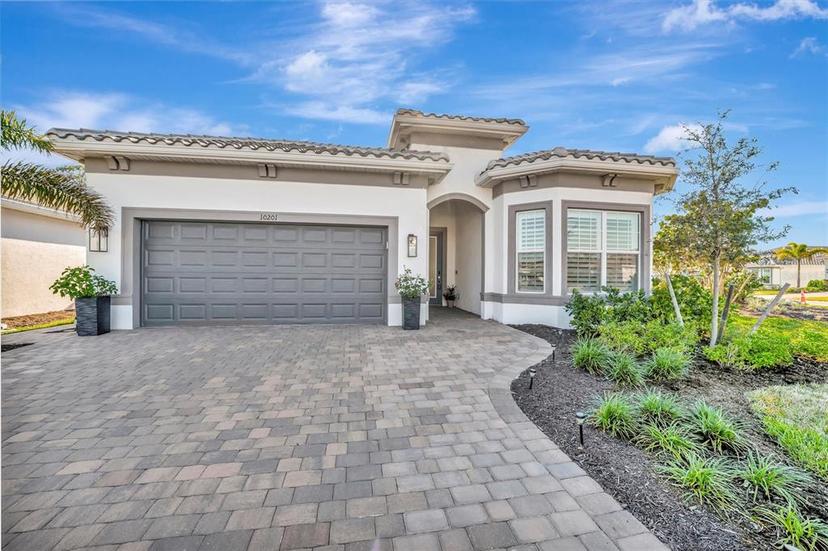 Picture of 10201 Beach Dune Drive, Englewood FL 34223