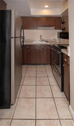 Picture of 246 Orienta Point Street Unit 246, Altamonte Springs, FL 32701