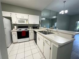 Picture of 2116 Nantucket Drive Unit 19, Sun City Center, FL 33573