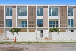 Picture of 2702 N Woodrow Avenue Unit 2, Tampa, FL 33602