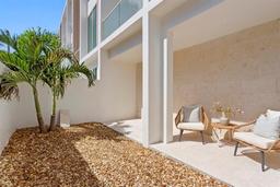 Picture of 2702 N Woodrow Avenue Unit 2, Tampa, FL 33602