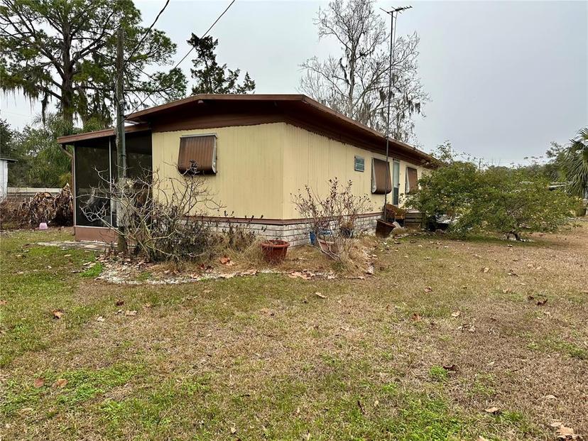 Picture of 12710 SE 143Rd Court, Ocklawaha FL 32179