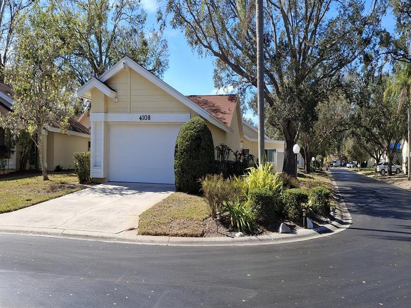 Picture of 4108 Carriage Way Unit 6, Sarasota FL 34241