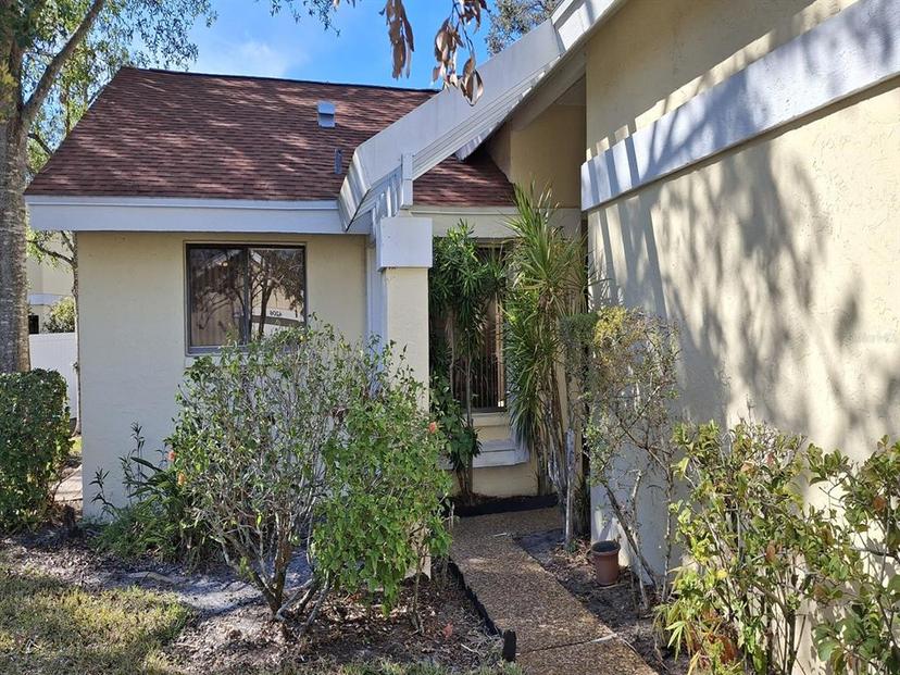 Picture of 4108 Carriage Way Unit 6, Sarasota FL 34241