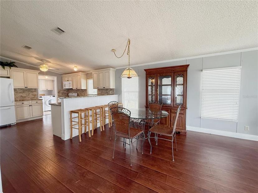 Picture of 112 Saint Pierres Way, Apollo Beach FL 33572