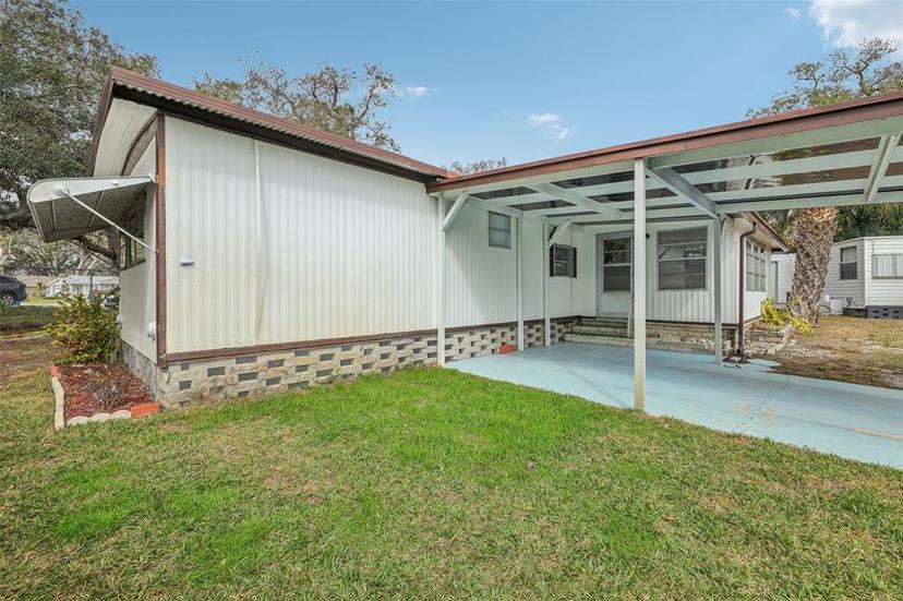 Picture of 980 7Th Street Nw Unit 72, Largo FL 33770