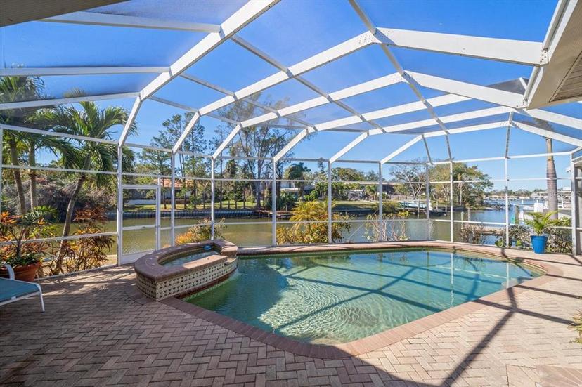 Picture of 3998 South Circle, Largo FL 33774