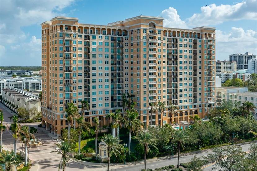 Picture of 750 N Tamiami Trail Unit 314, Sarasota FL 34236