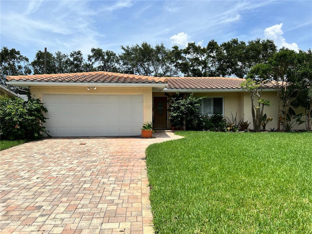 Picture of 1755 Georgia Avenue Ne, St Petersburg, FL 33703