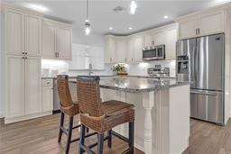 Picture of 10406 Lakeshore Drive, Clermont, FL 34711