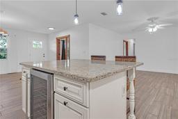 Picture of 10406 Lakeshore Drive, Clermont, FL 34711
